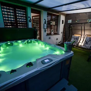  Hébergement de vacances Spa Privatif Toulouse Jacuzzi