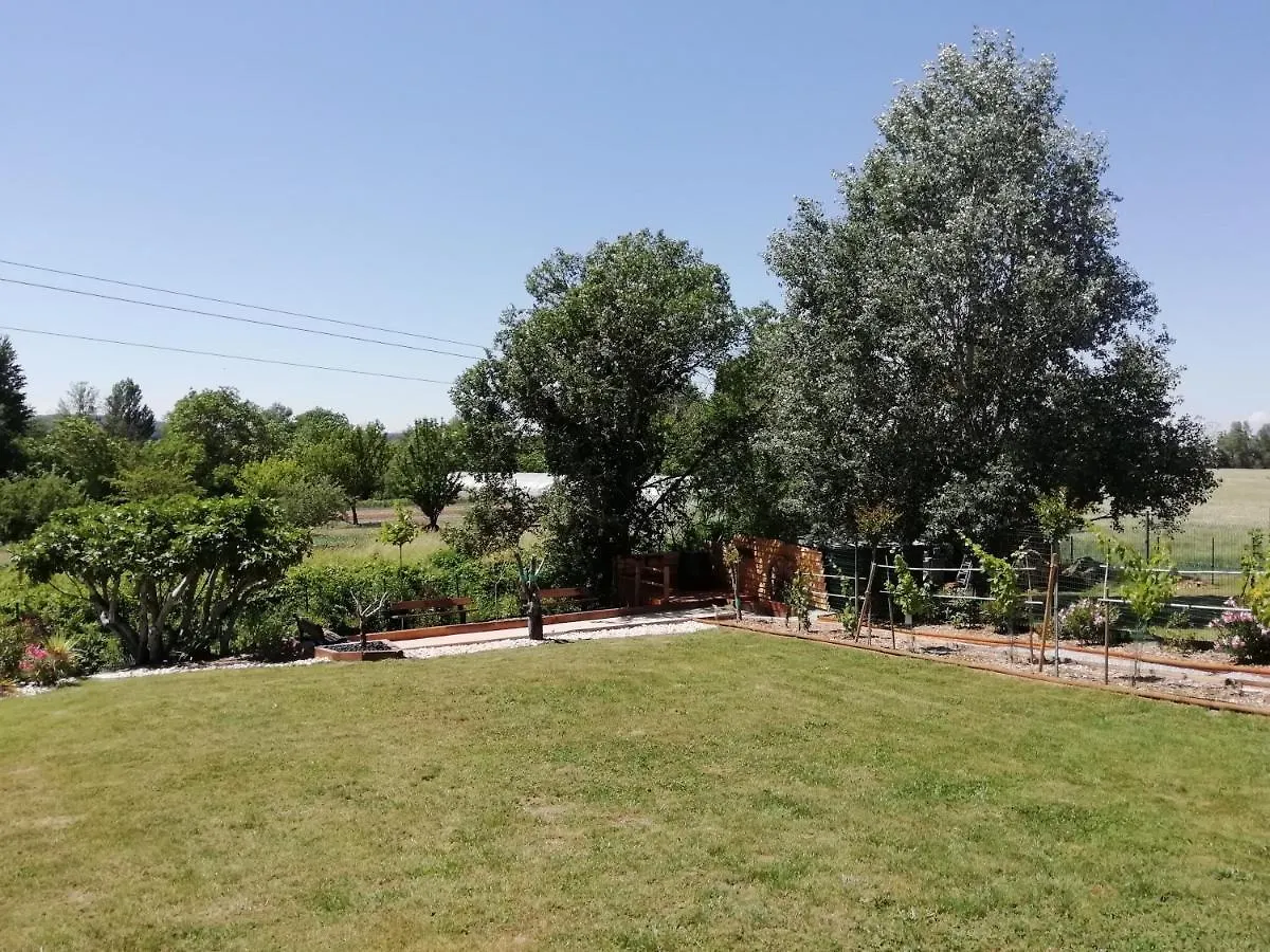 Apartment Le Gite Du Moulin Lagardelle-sur-Leze France
