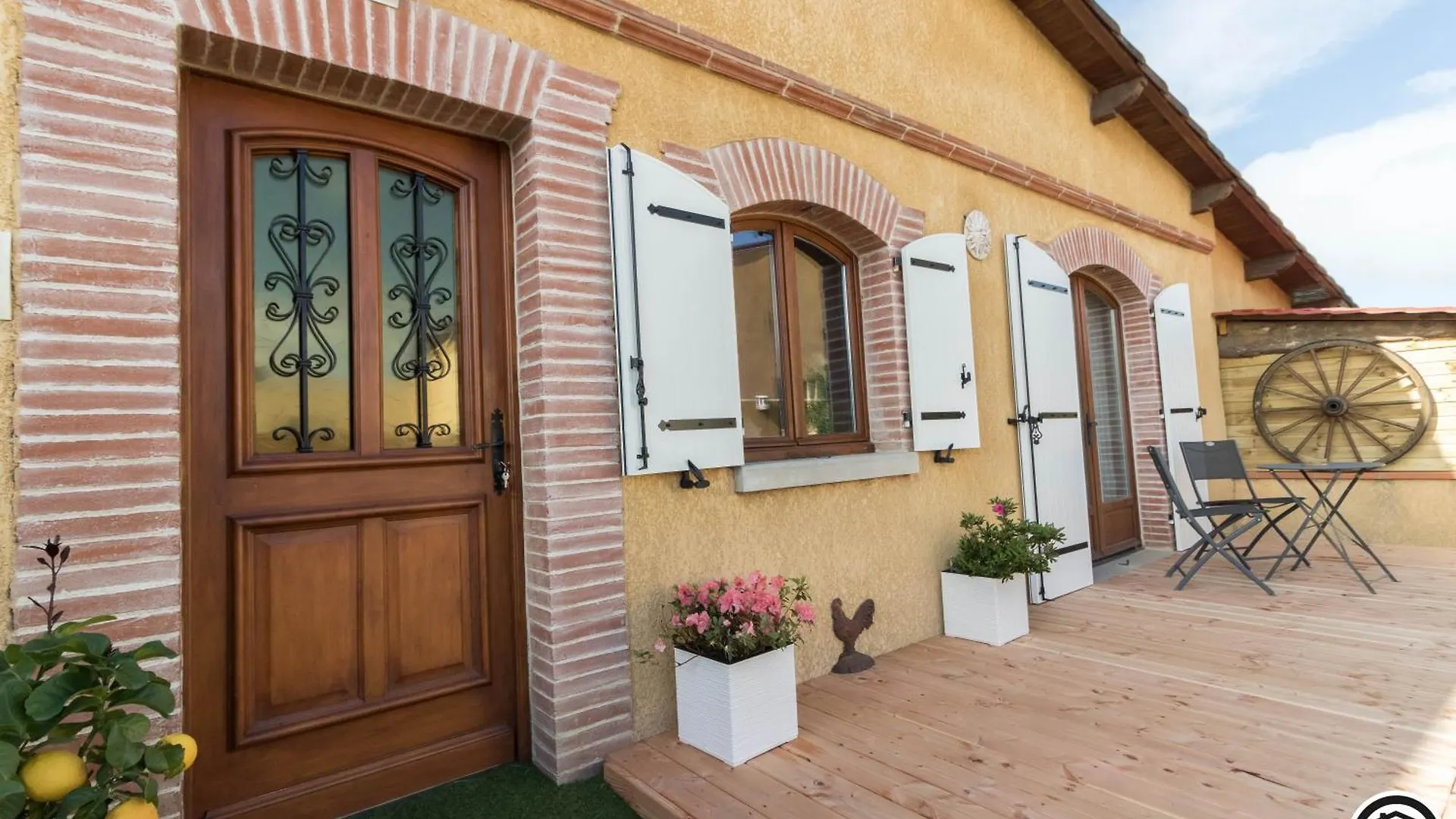 Apartment Le Gite Du Moulin Lagardelle-sur-Leze